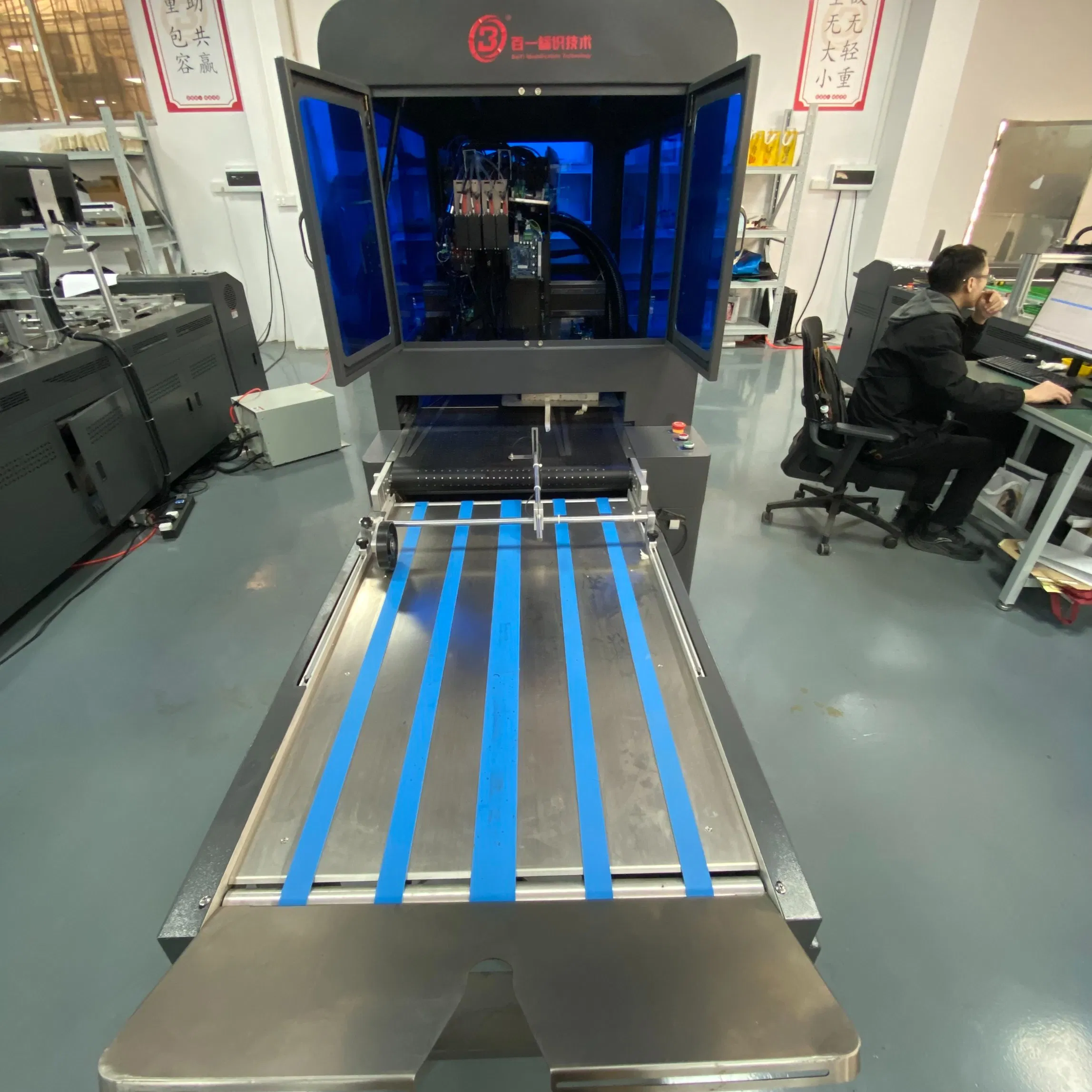 UV LED Digital Printer with Variable Data for Packaging Industry