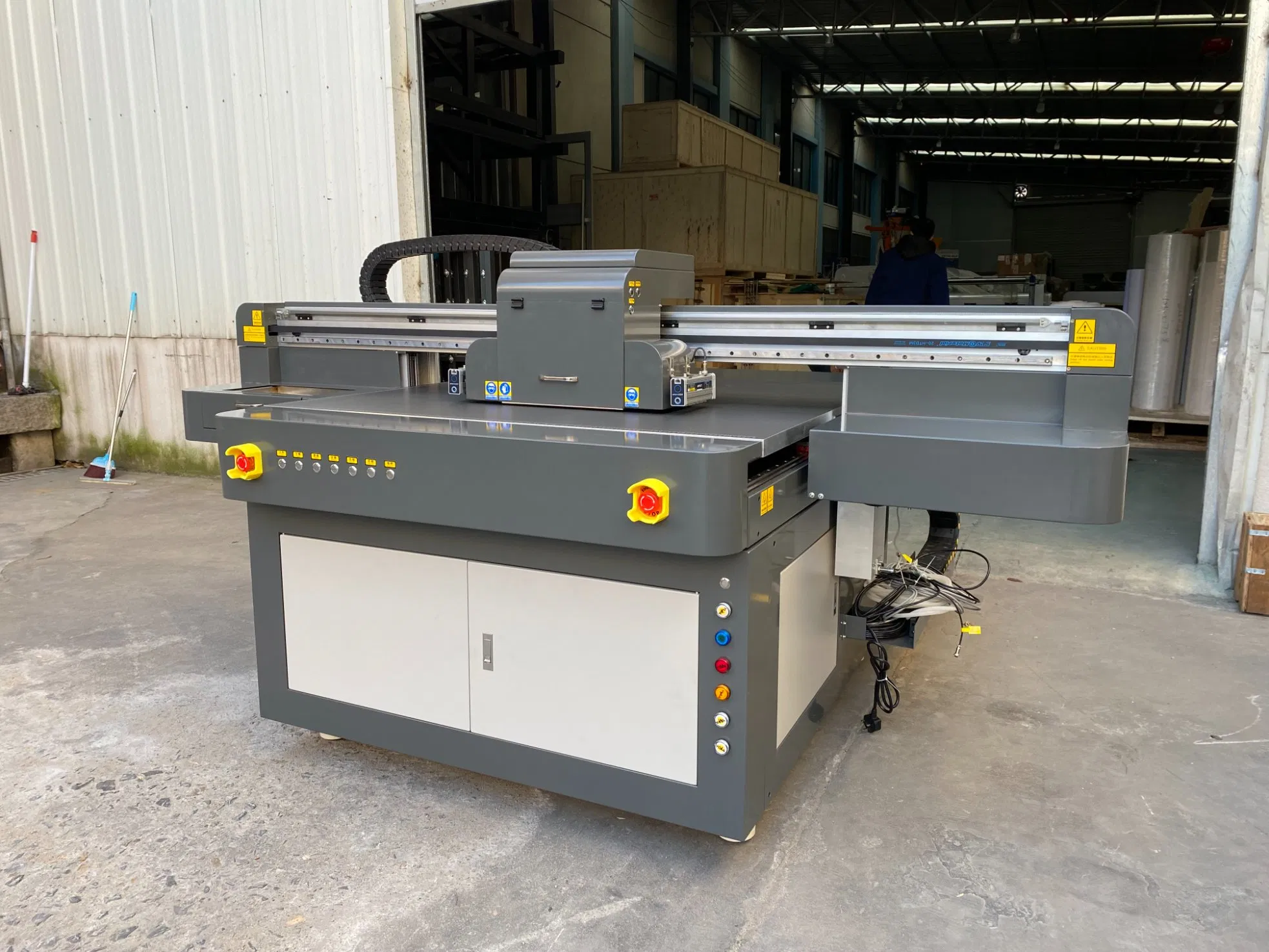 Digital Inkjet Reverse Printing Flatbed Epson I3200 Glass UV Printer