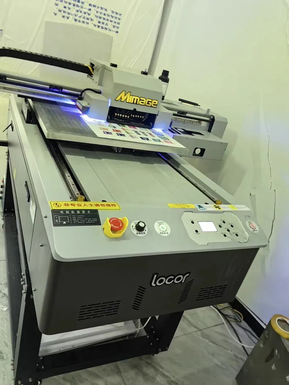 95%New UV6090 Desktop 60*90cm Round Object UV Flatbed Printer 3D Effect UV Printing Machine 6090 Digital Inkjet PVC Kt MDF UV LED Flatbed Printer