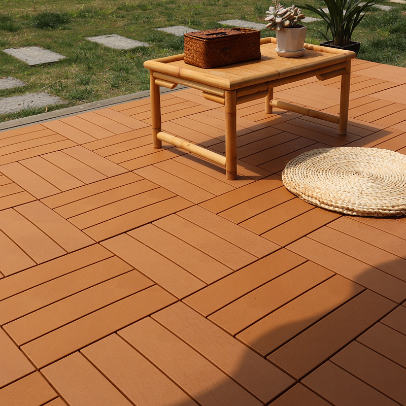 WPC Balcony Decking Tiles Balcony Composite Decking Waterproof/Moistureproof WPC Decking Building Material 300*300mm