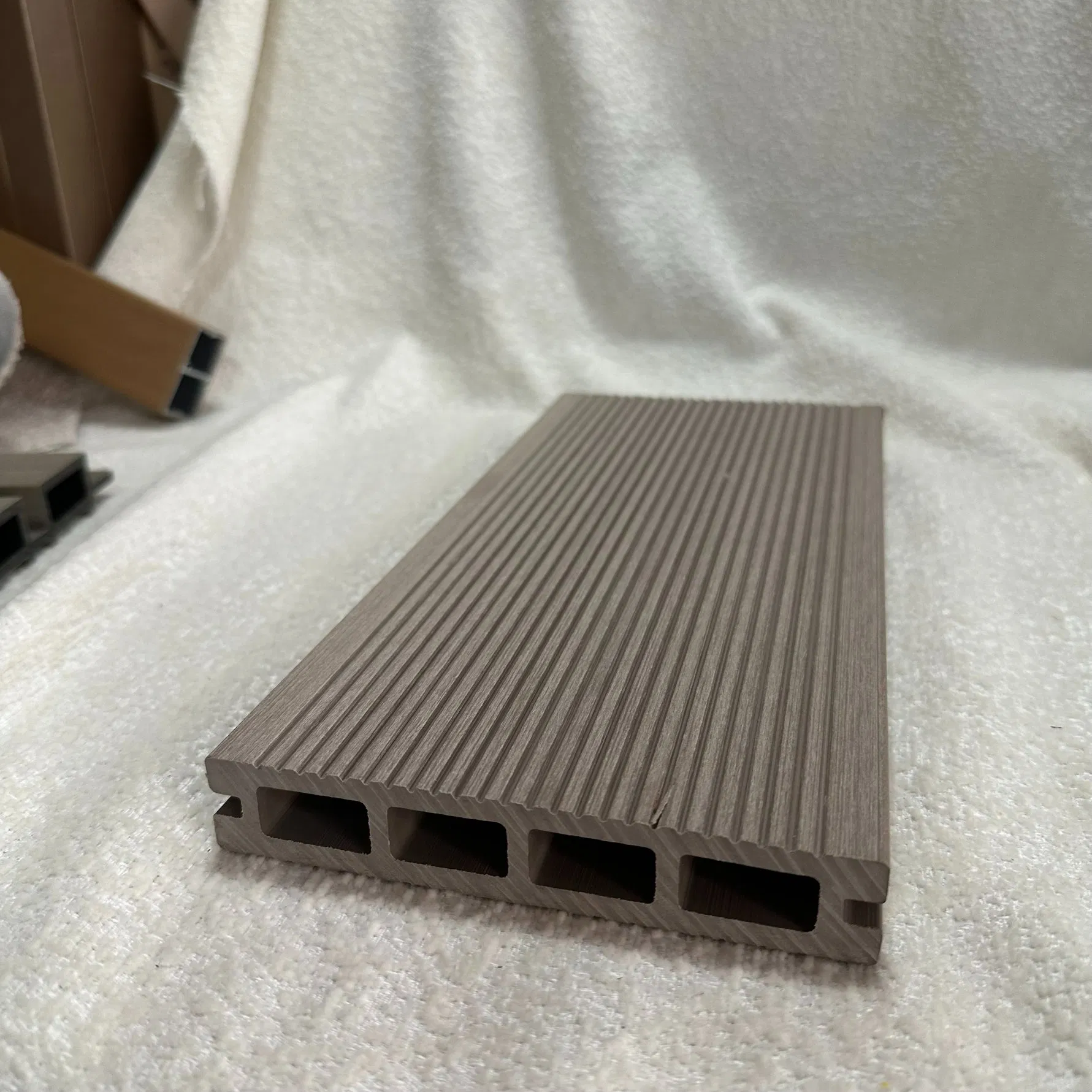 WPC Decking for Outdoor 142mm Width 26mm Hollow Core Composite Floor Planks