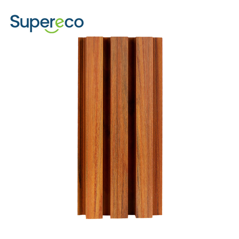 Easy Installion Co-Extrusion Fluted WPC Castellated Cladding Wall Panel Outdoor 134.5*20mm