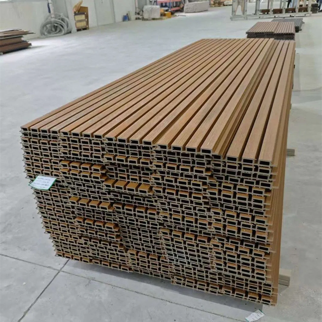 Exterior Panel Wall Co-Extrusion Slatted Shape Composite Outdoor WPC Wall Cladding