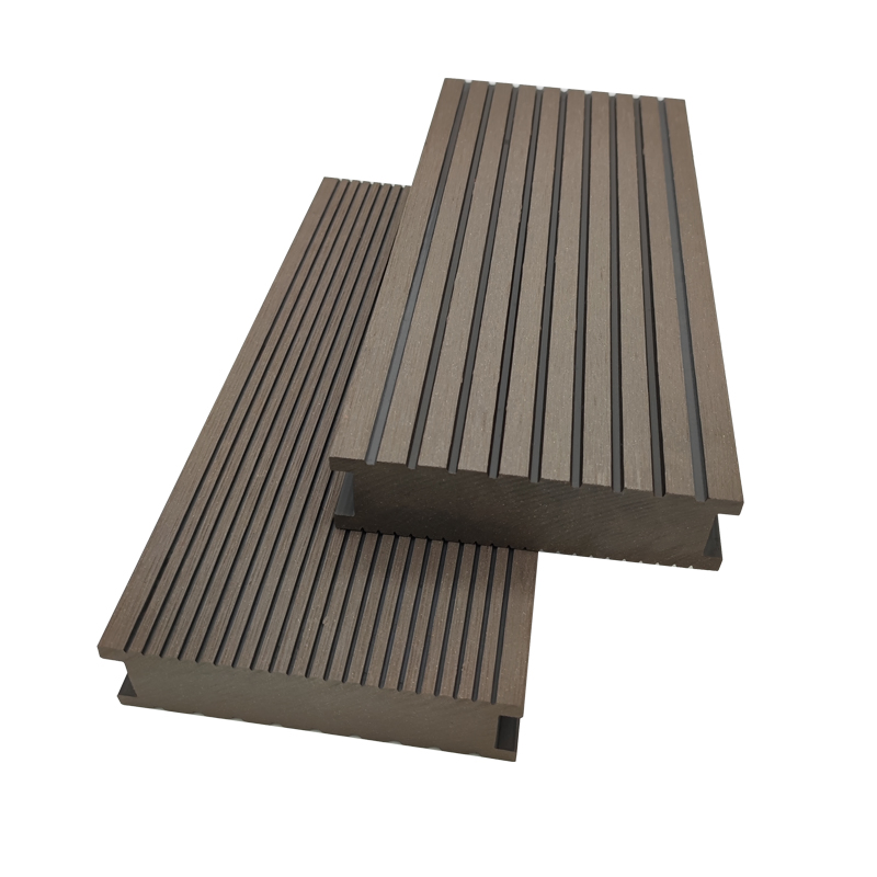 Waterproof Engineered WPC Outdoor Flooring Solid Wood Plastic Composite Decking