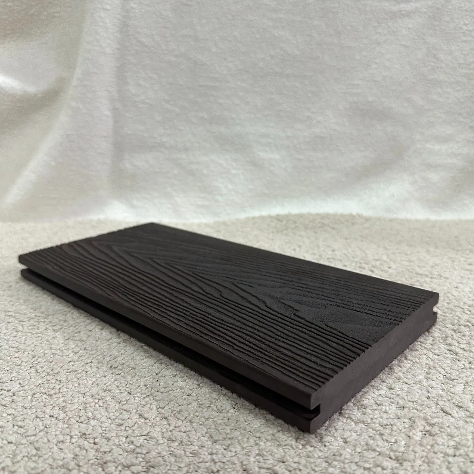 Climate-Adaptive Solid WPC Deck 142X22mm All-Season Performance UV-Stable Color Retention