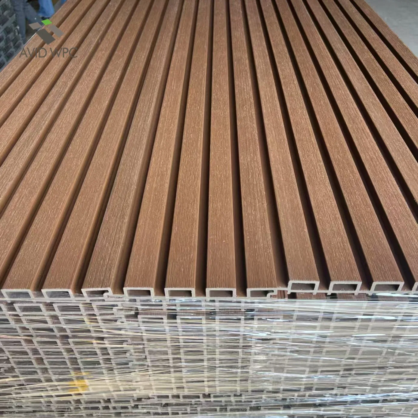 Modern Art Decorative Outdoor Co-Extrusion WPC Wall Panel Wall Cladding