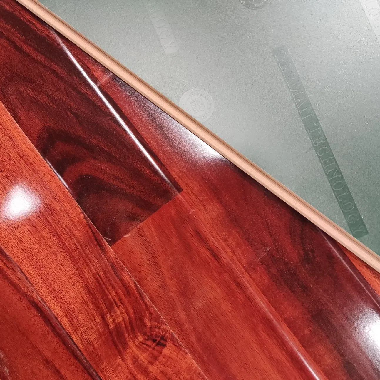 12mm HDF Floating Wood Flooring U-Groove Laminate Flooring