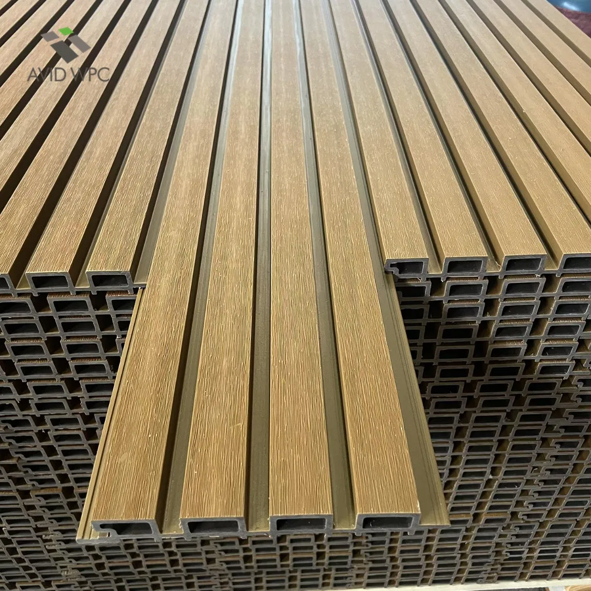 Eco-Friendly Co-Extrusion WPC Wall Fluted Cladding Quick Installation Outdoor Exterior Decorative Panel Siding