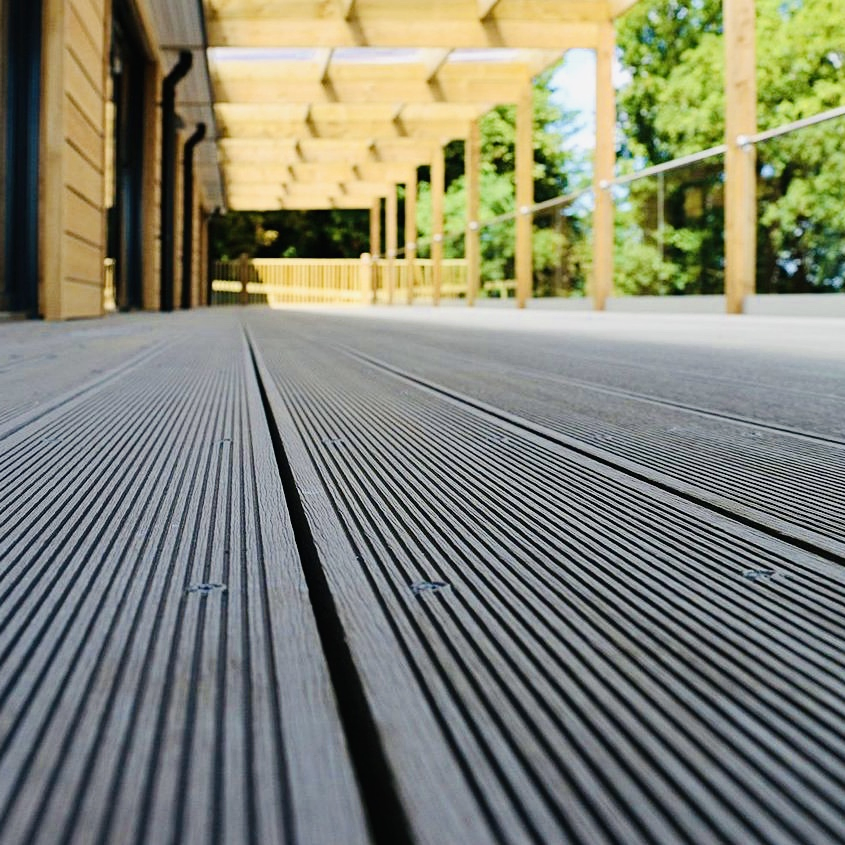 CE. ISO. SGS Certified Double Sided Small Groove Solid Outdoor Decking Low Maintenance Plastic Wood Composite Decking WPC Decking
