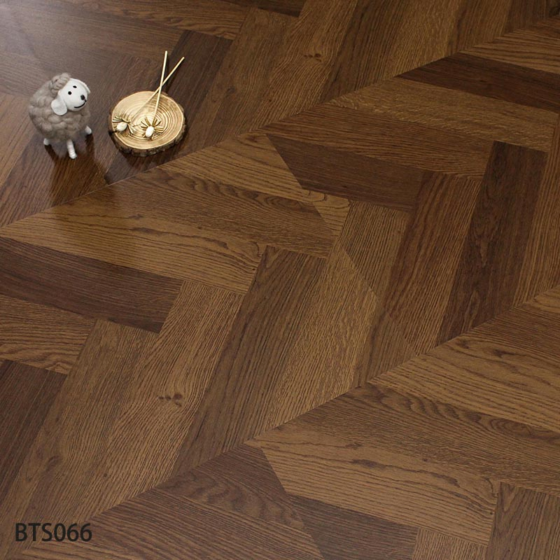 Shandong Factory Wholesale Home Decor Waterproof Herringbone Fishbone 0ak Spc Lvt IXPE Hard Vinyl Plank Flooring Promotional Cheap Price