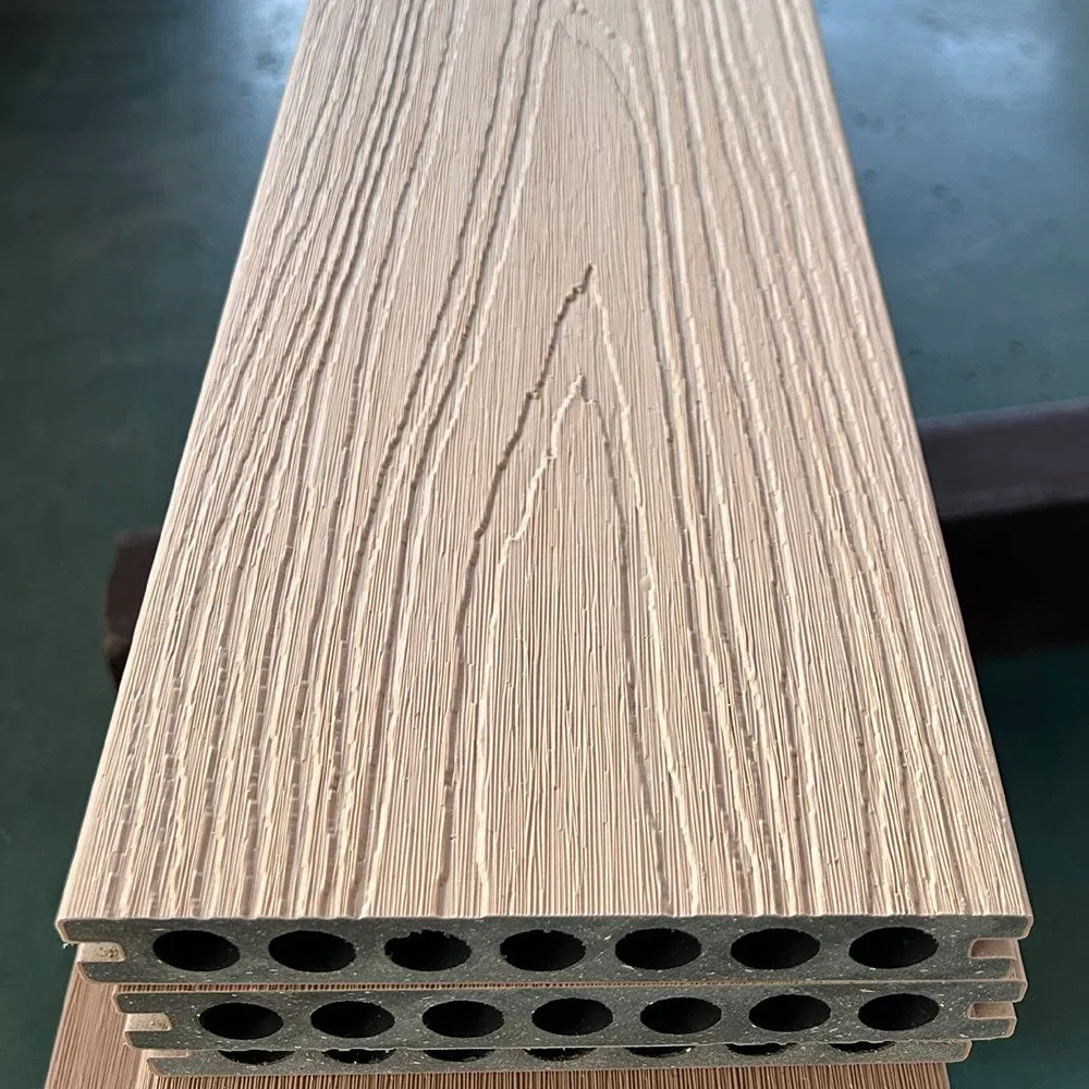 Solid WPC Composite Decking Hot Sale Anti-Corrosion No Fading Outdoor Decking Board for Courtyard