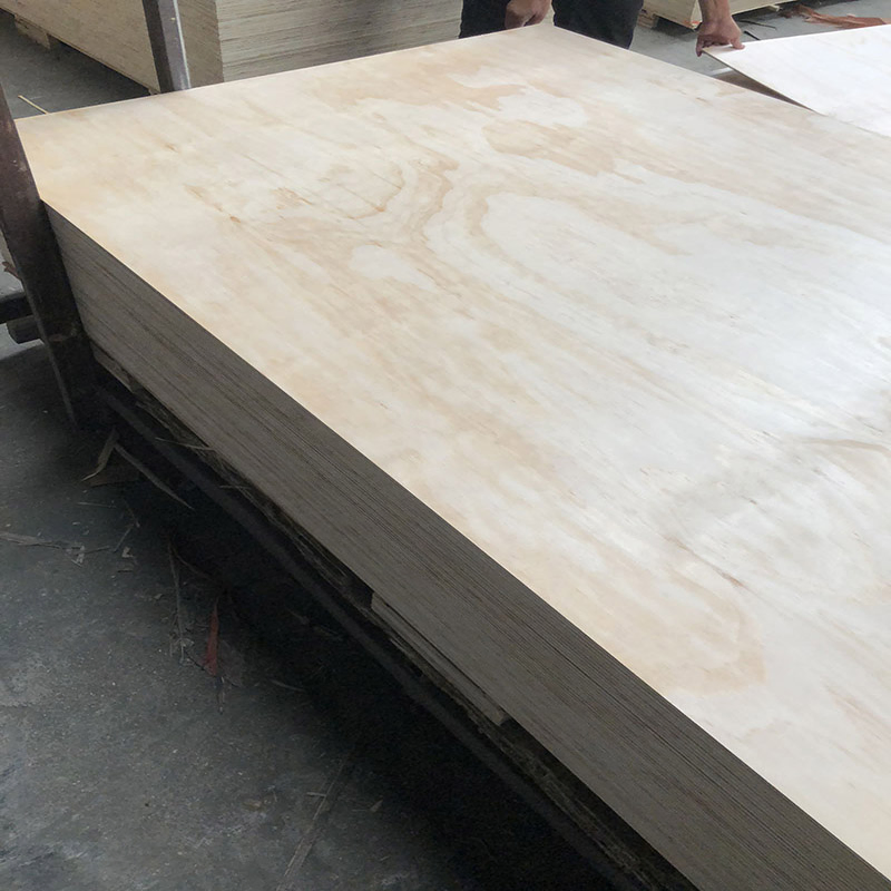 High Quality 18mm 3/4 Pine Plywood Sheet for Roofing Structural &amp; Outdoor Wall Exterior