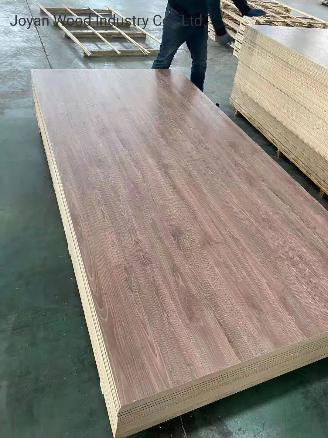 White Laminated 4X8 Melamine Plywood Board for Furniture