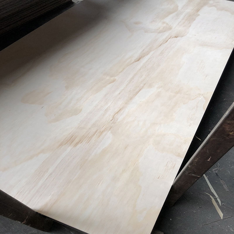 High Quality 18mm 3/4 Pine Plywood Sheet for Roofing Structural &amp; Outdoor Wall Exterior