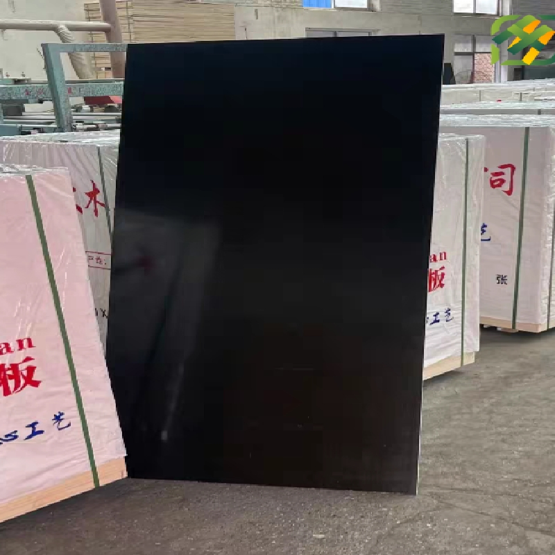Poplar Core Black Film Faced Plywood for Packaging &amp; Construction