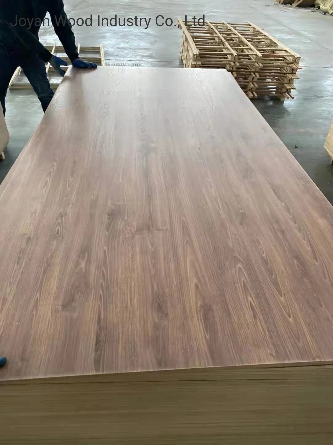 White Laminated 4X8 Melamine Plywood Board for Furniture