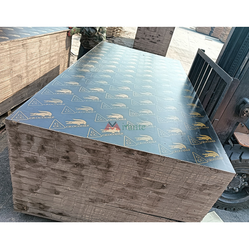 Wholesale 4'x8' 18mm Black Poplar Pine Birch Core Marine Film Faced Plywood Sheet Price Concrete Shuttering Construction Wood Panel Formwork Board