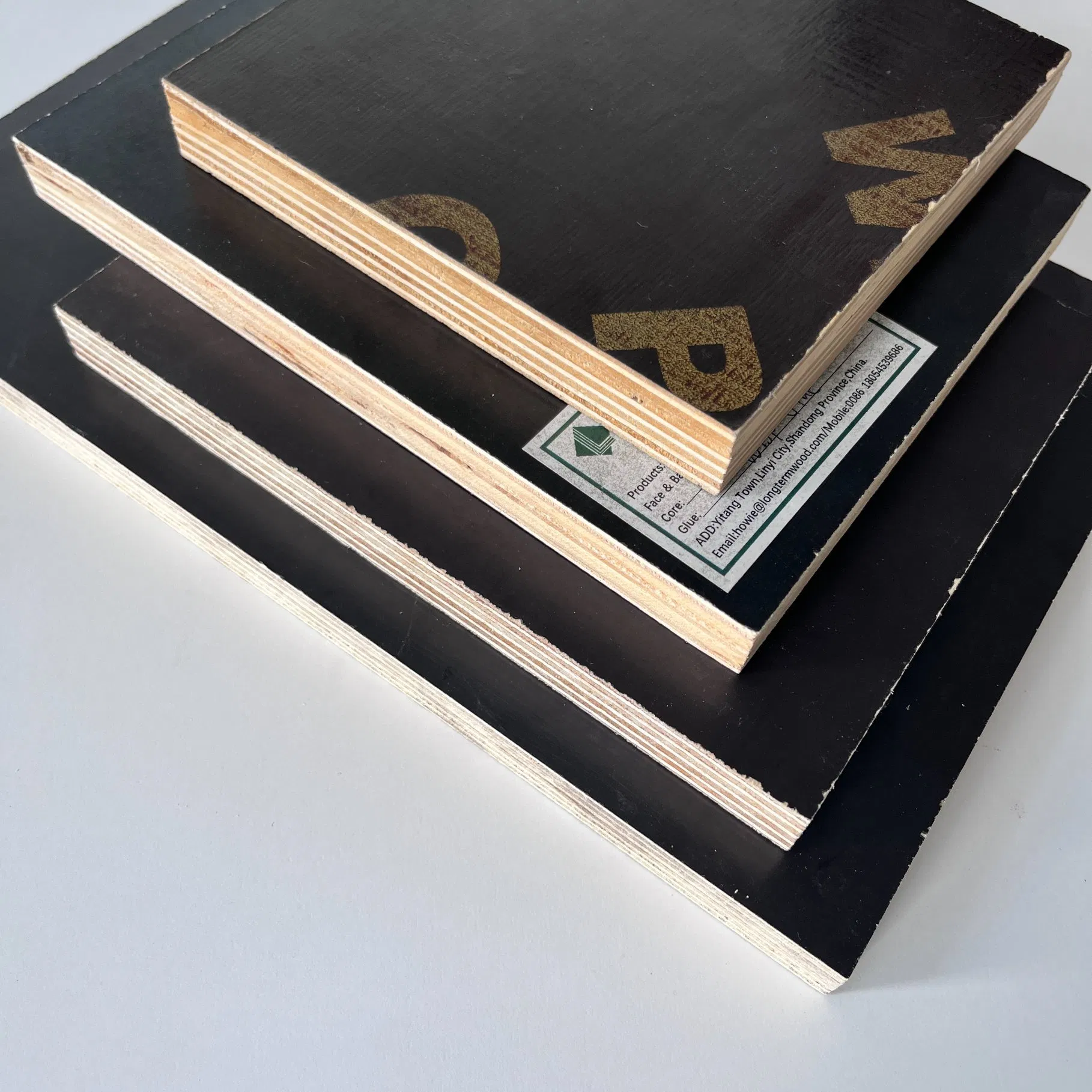 Fire Retardant 18mm Green Certified Film Faced Plywood for Public Space Decoration