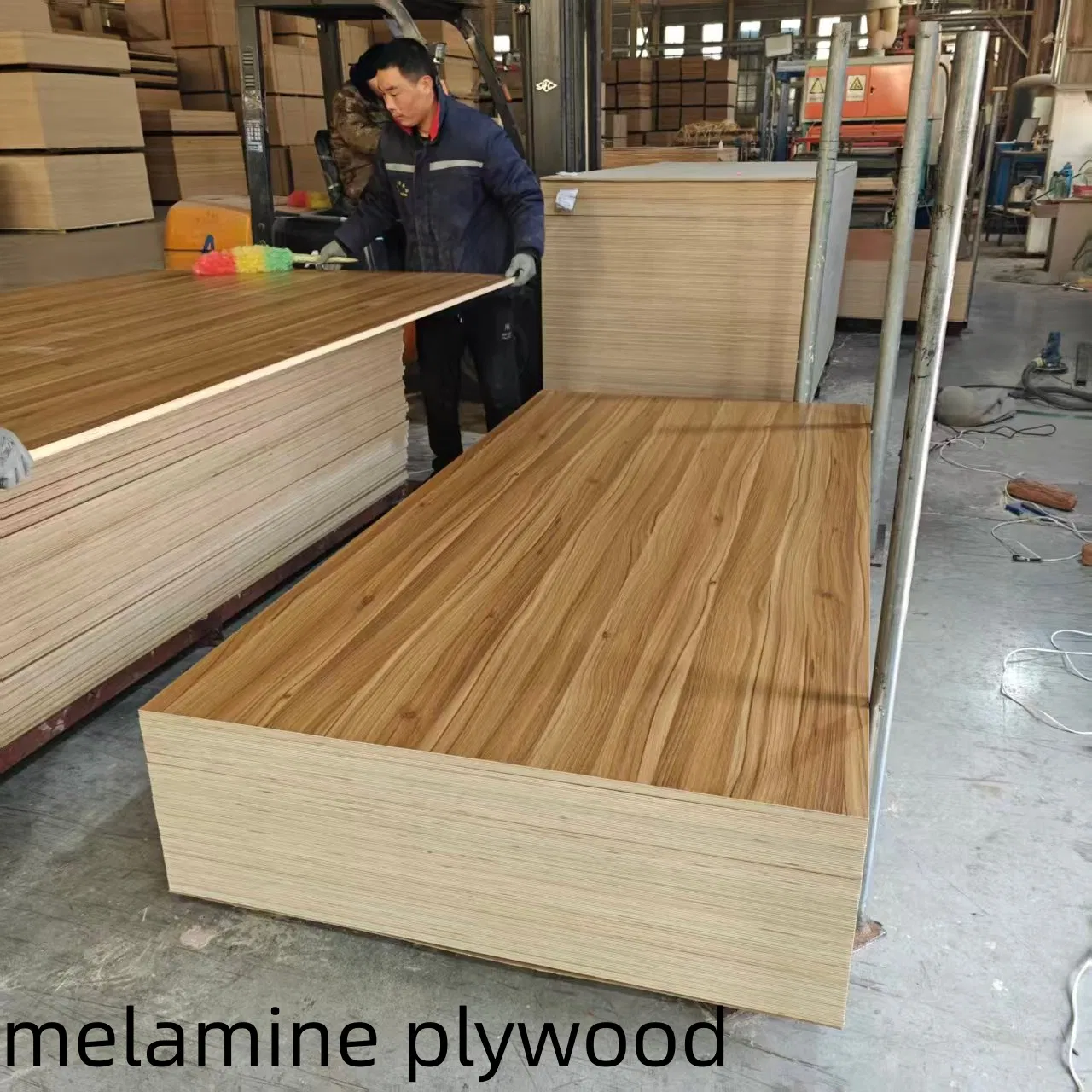 1220*2440mm 5-25mm Film Faced Marine Birch Commercial Melamine Laminated Plywood