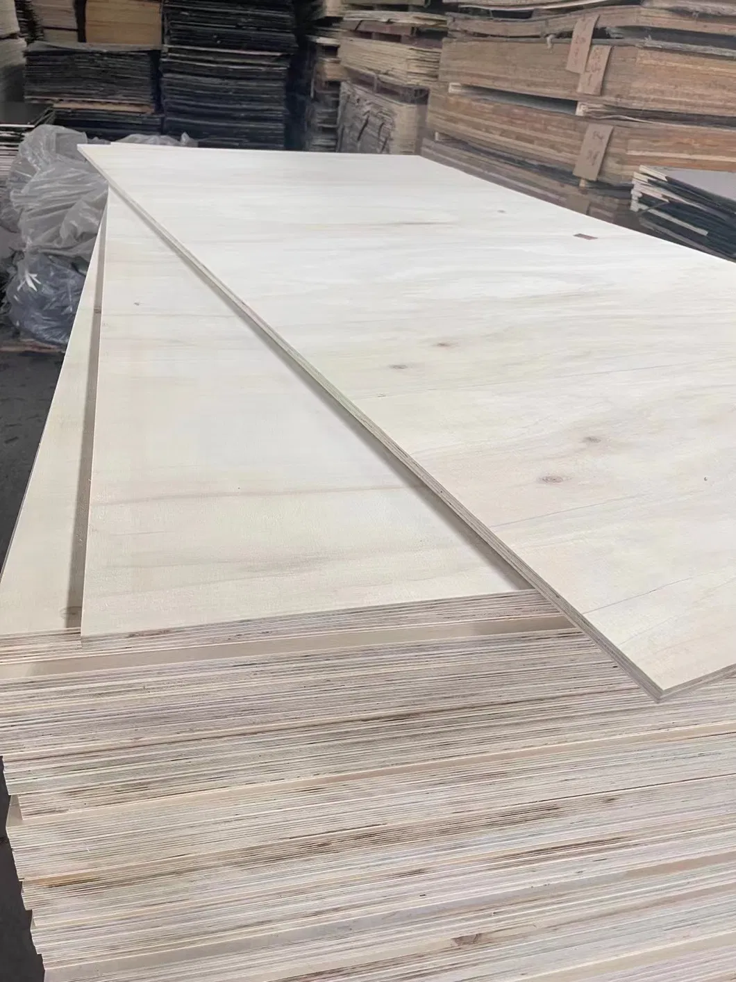 Melamine Plywood Board 8