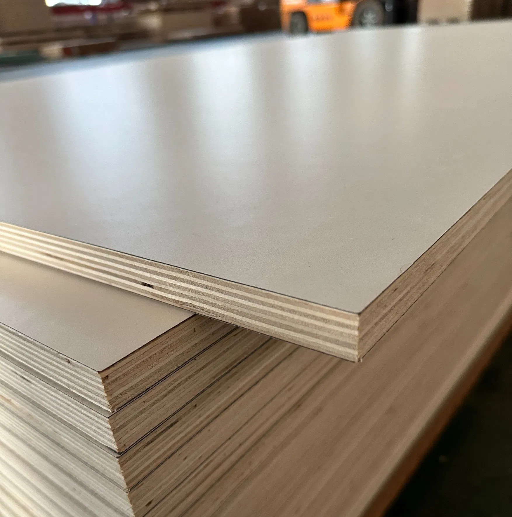 Waterproof Fire Retardant Poplar Core HPL Plywood for Furniture