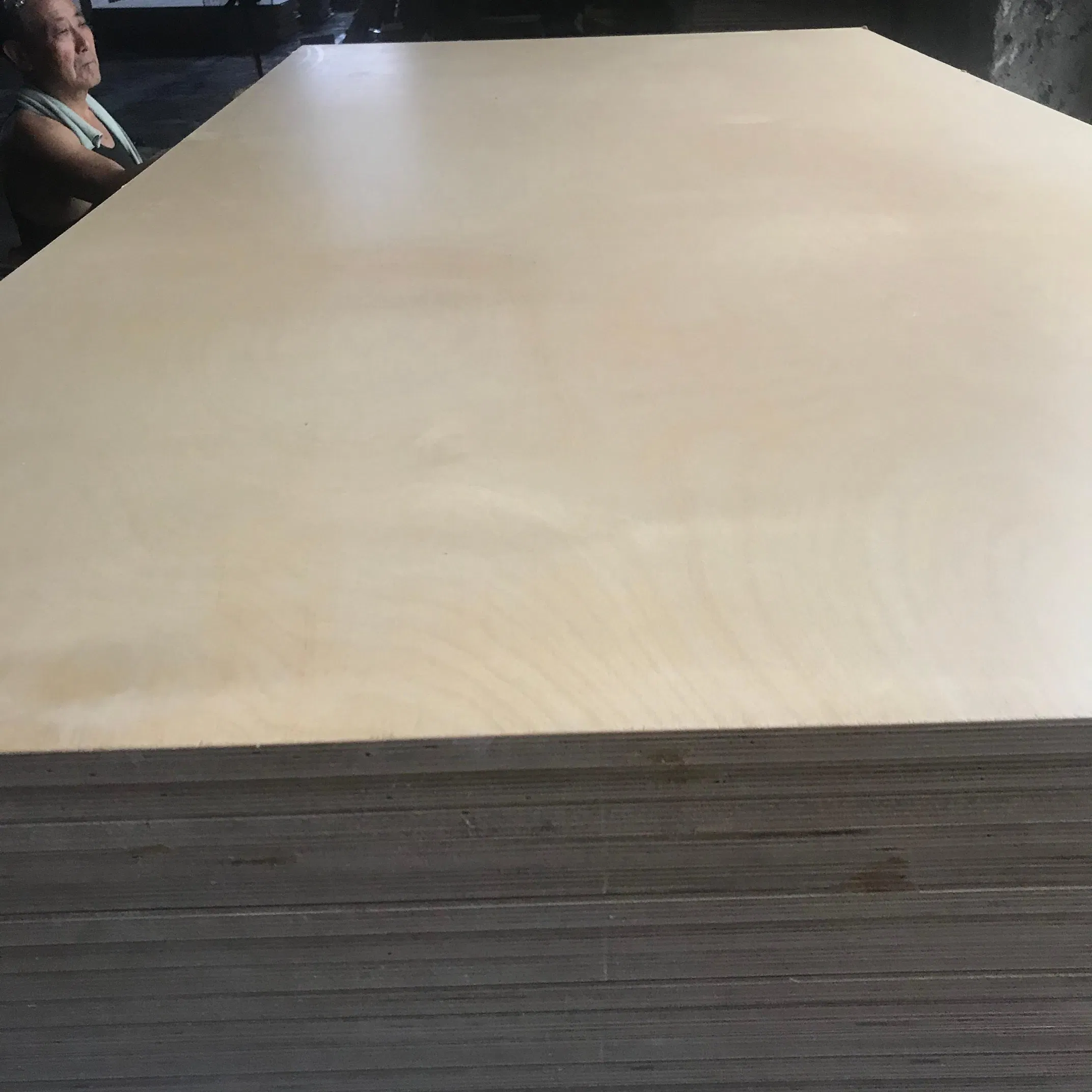 Premium Versatile Commercial Plywood with Precision Thickness Tolerance