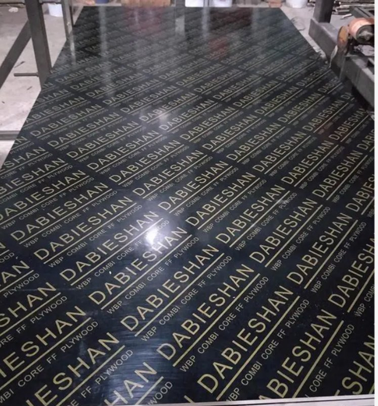 Ussia Birch Film Faced Plywood Wholesale