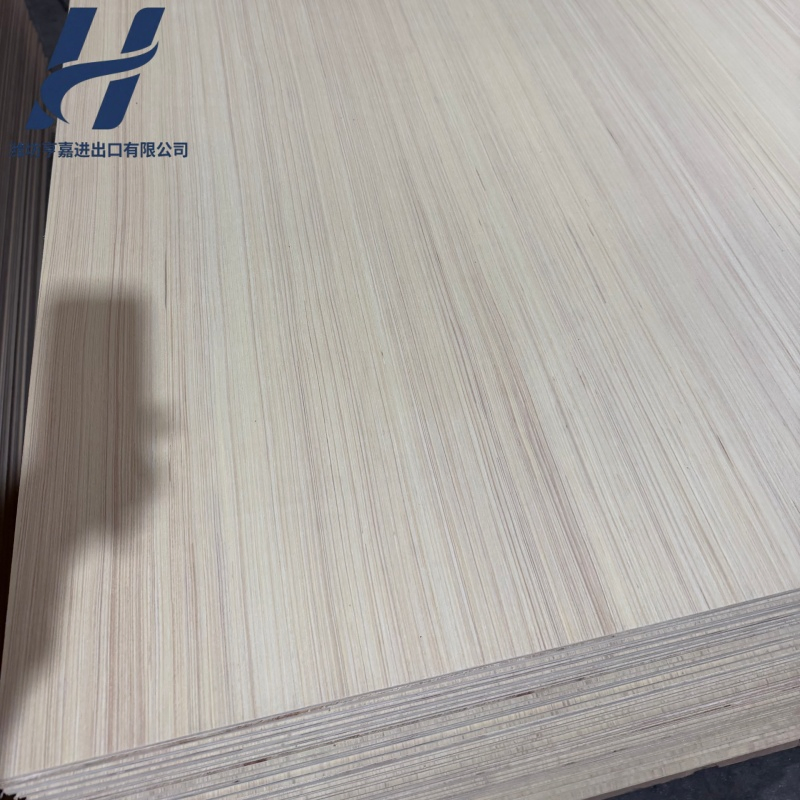 1220X2440mm 6mm 9mm 12mm 18mm Furniture Grade Poplar Birch Pine Wood Lvb Laminated Veneer Plywood Board for Furniture