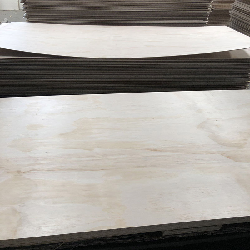 High Quality 18mm 3/4 Pine Plywood Sheet for Roofing Structural &amp; Outdoor Wall Exterior