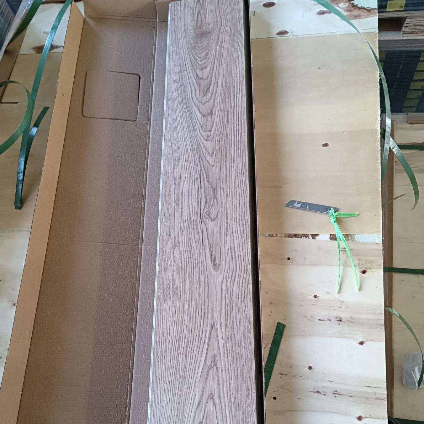 Waterproof Fireproof Eco Friendly Spc Flooring Thickness 4mm 5mm 6mm 7mm 8mm Stone Spc Lvt WPC Flooring Decking