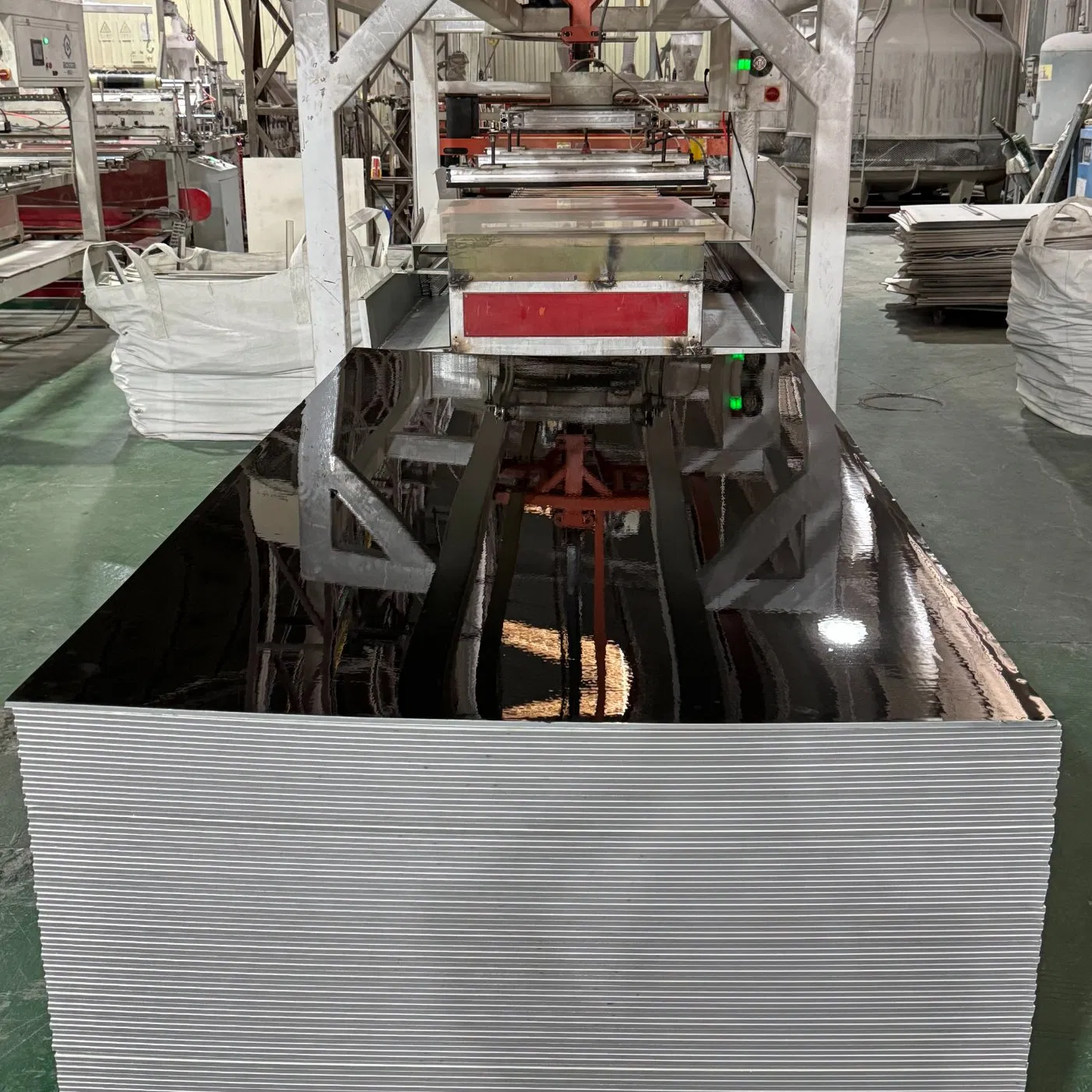 Premium Decorative Wall Panels for Modern Interior Spaces Bamboo Wood Fiber Integrated Wall Panel Wood Veneer Panel Waterproof Flame-Retardant