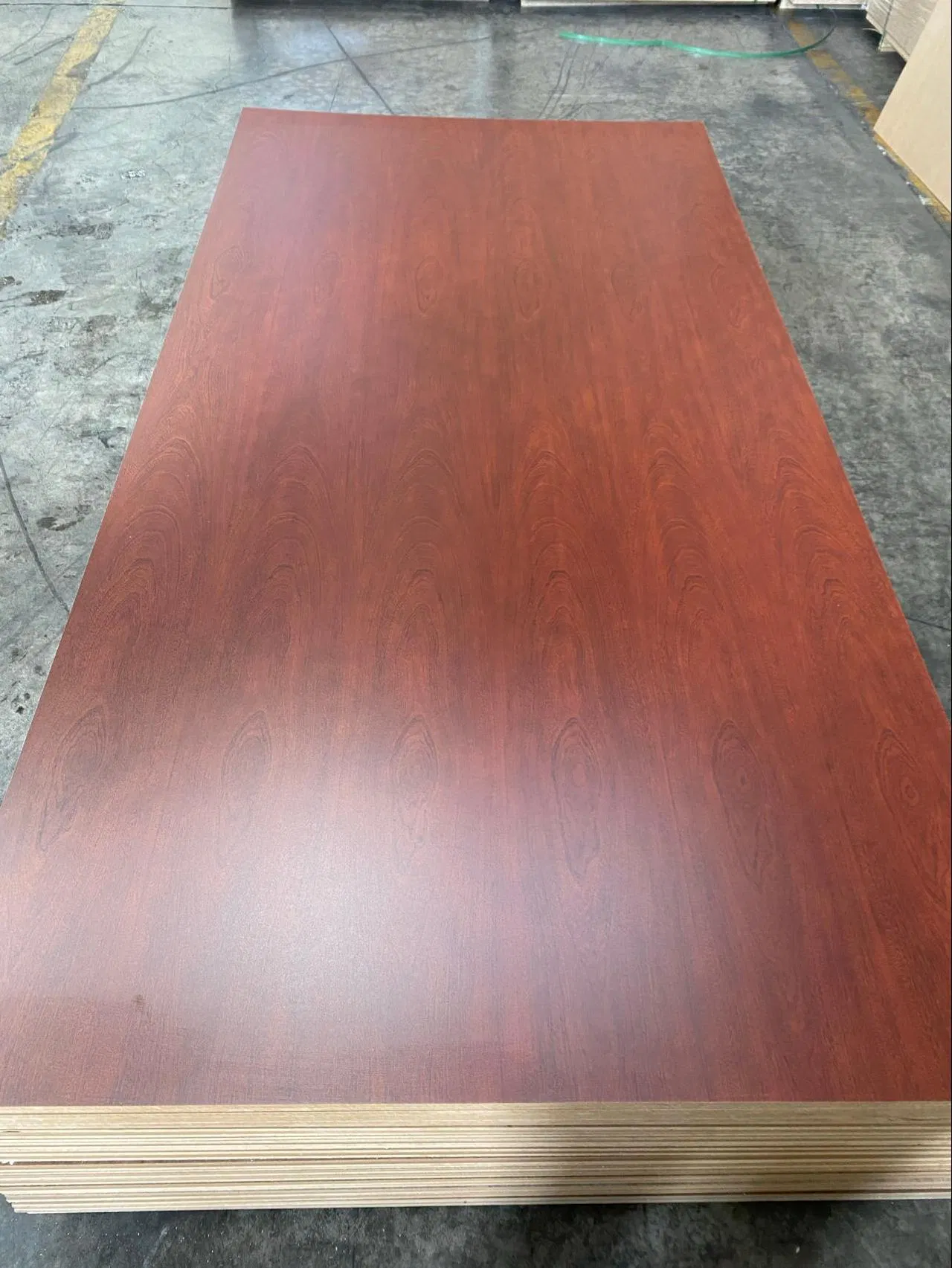 1220*2440*12/15/18mm Melamine Faced MDF Boards for Furniture