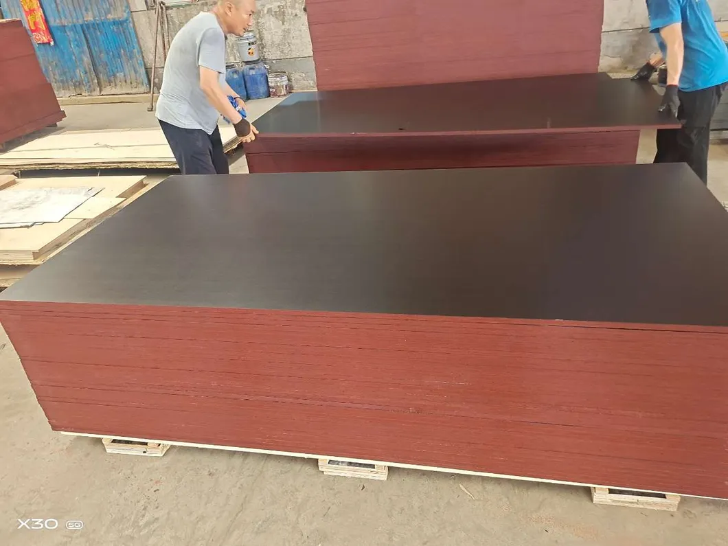 Brown Plastic Film Faced Plywood