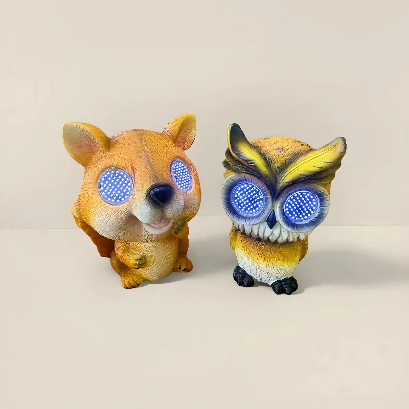 Garden Decor Detail 2