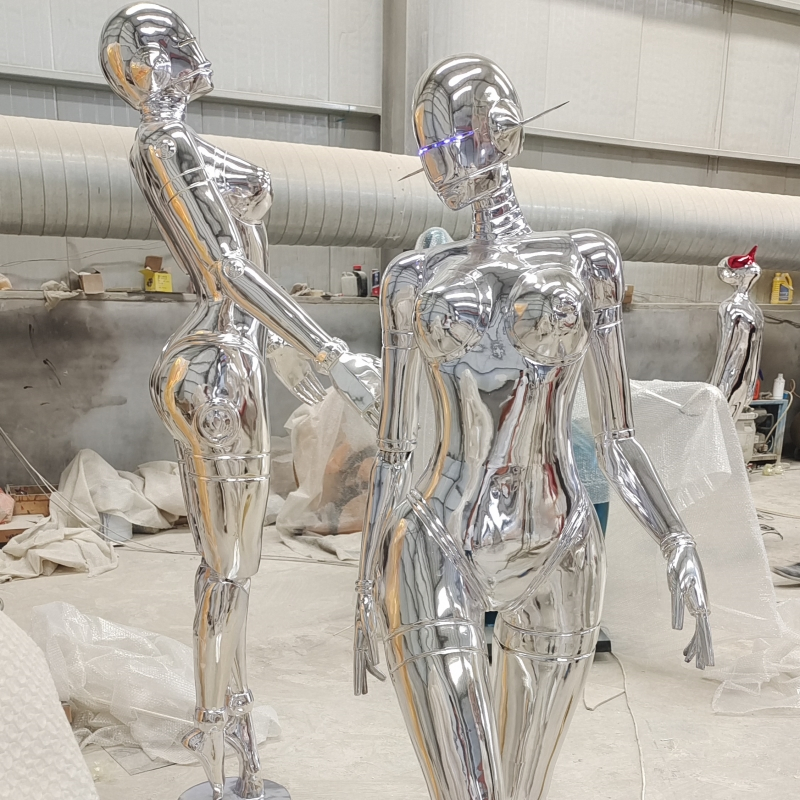 Outdoor Modern Life Size Mirror Floor Metal Statue Stainless Steel Human Sculpture