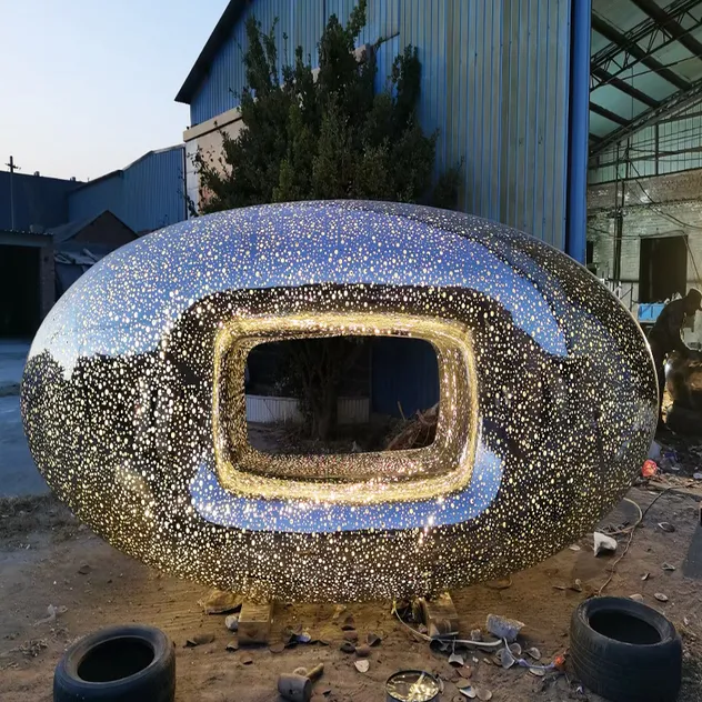 Custom Outdoor Sculpture