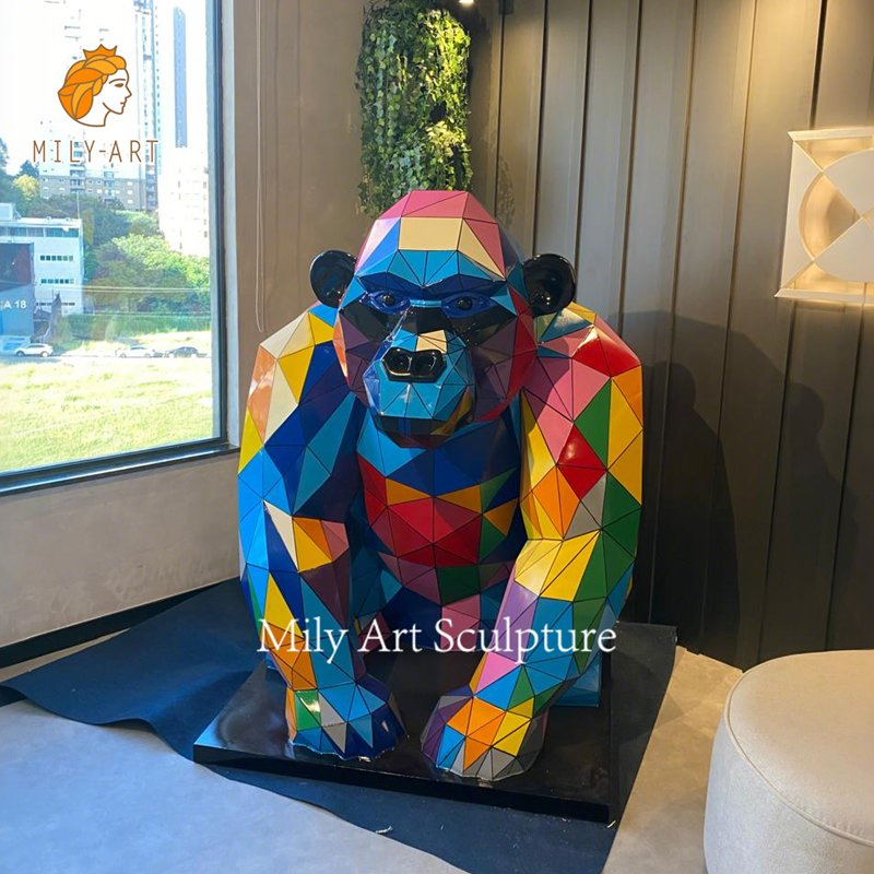 Hand Painted Stainless Steel Animal Sculpture Metal Geometric Gorilla Garden Statue