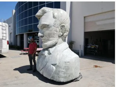 Custom Inflatable Model