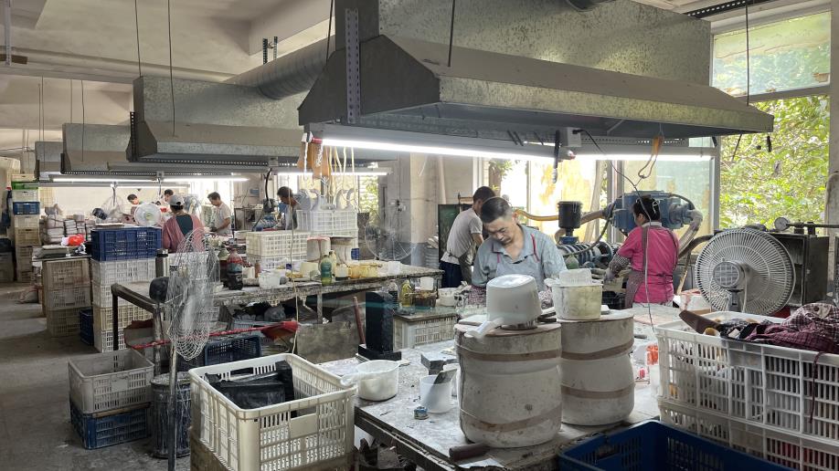 Stora Decor skilled craftspeople at work