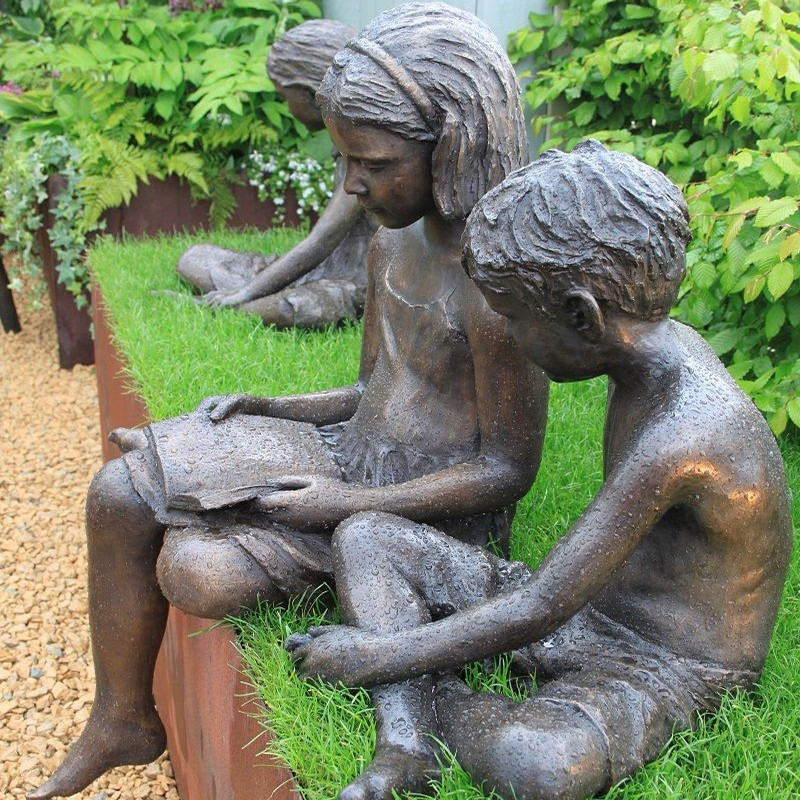 Customizable Public Art Patina Bronze Finish Bronze Statue Sculpture