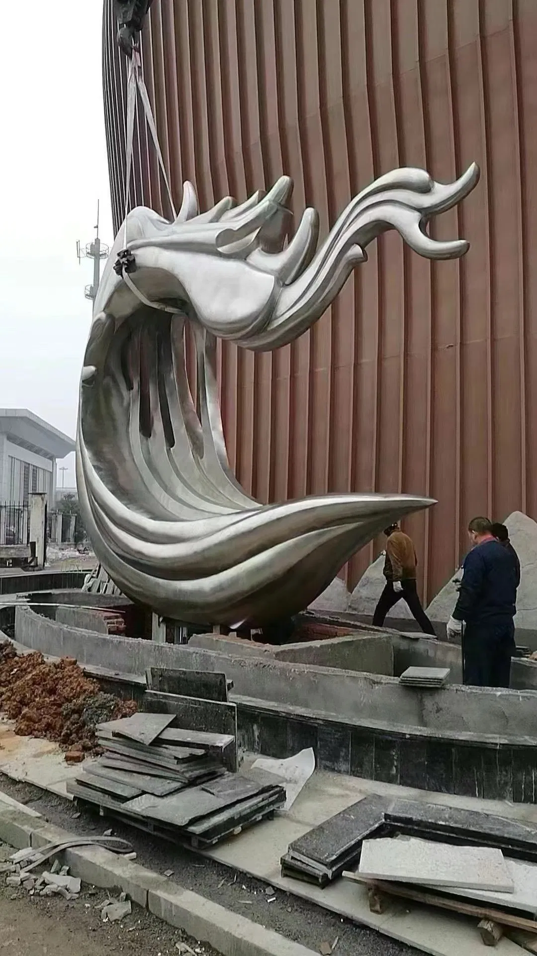 Elegant Public Square Statue Sculpture for Urban Landmarks