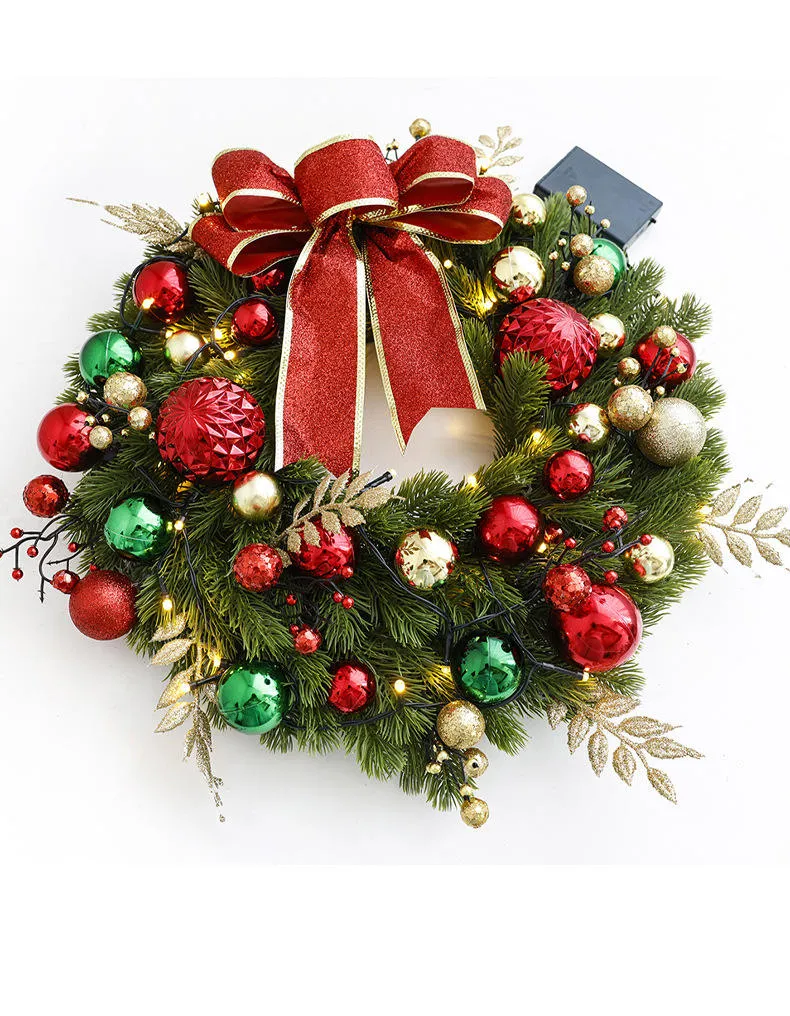 Simulation Wreath Window Display