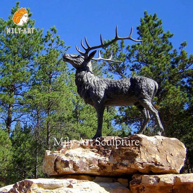 Lifelike Cast Deer Bronze Elk Deer Stag Moose Sculpture for Outdoor Decoration