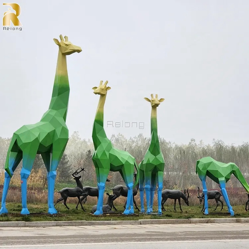 Large Geometric Metal Animal Giraffe Sculpture Statue