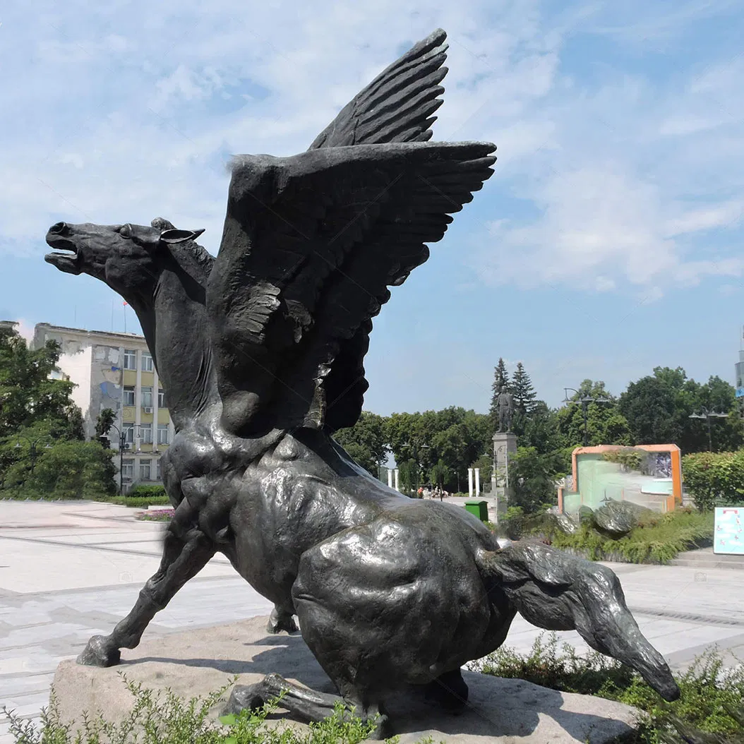 Elegant Animal Garden Design Custom Greek Bronze Pegasus Sculpture