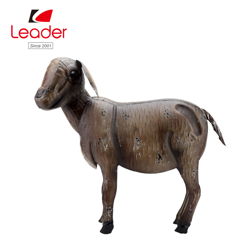 Hand-Painting Garden Decorative Metal Pig Figurine Metal Animal Sculpture