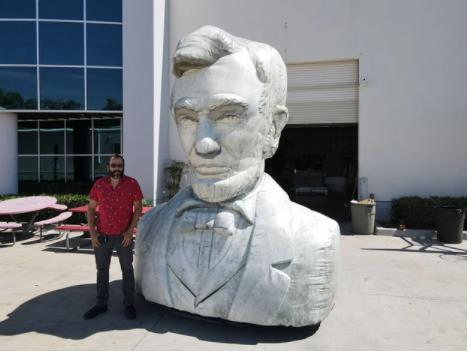 2023 New Inflatable Abraham Lincoln Statue
