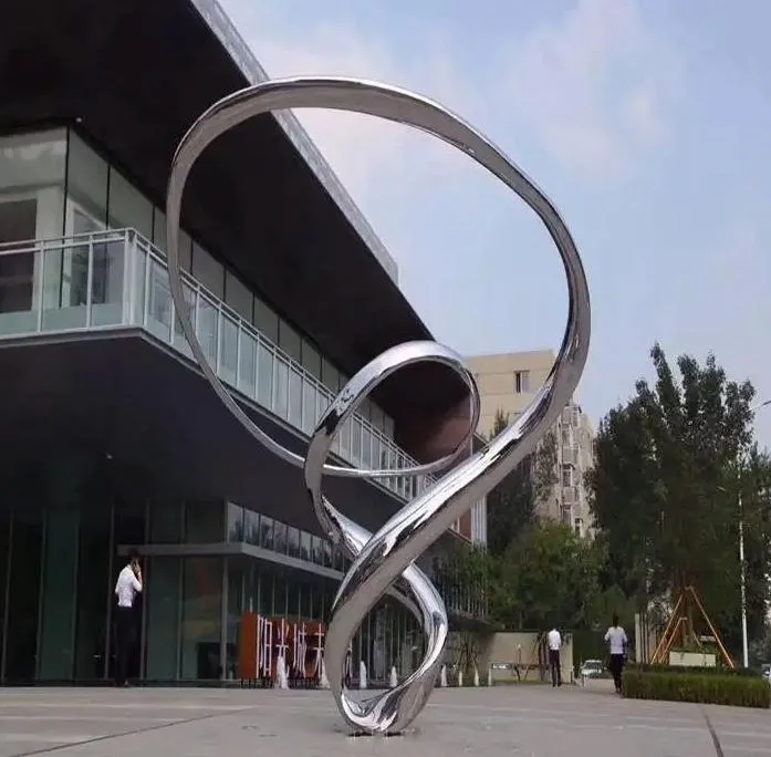 Steel Sculpture 4