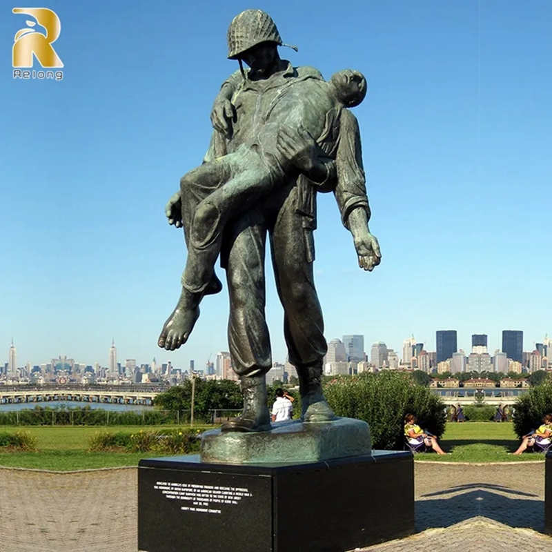 Customized Metal Bronze Life Size Memorial Statue Brass Soldier Man Sculpture Manufacturer