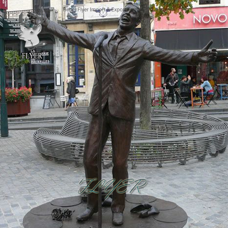 Life Size Bronze Figure Statue Outdoor Bronze Human Sculpture Customized